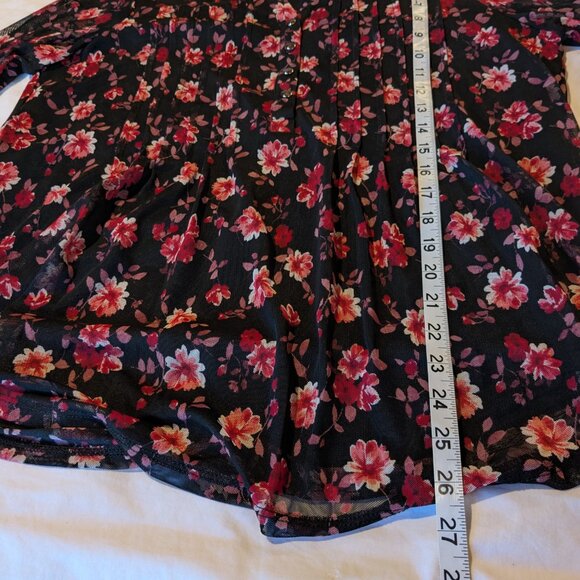 3/$15** Black and Red Floral Print Lined Mesh Blouse - Picture 8 of 10